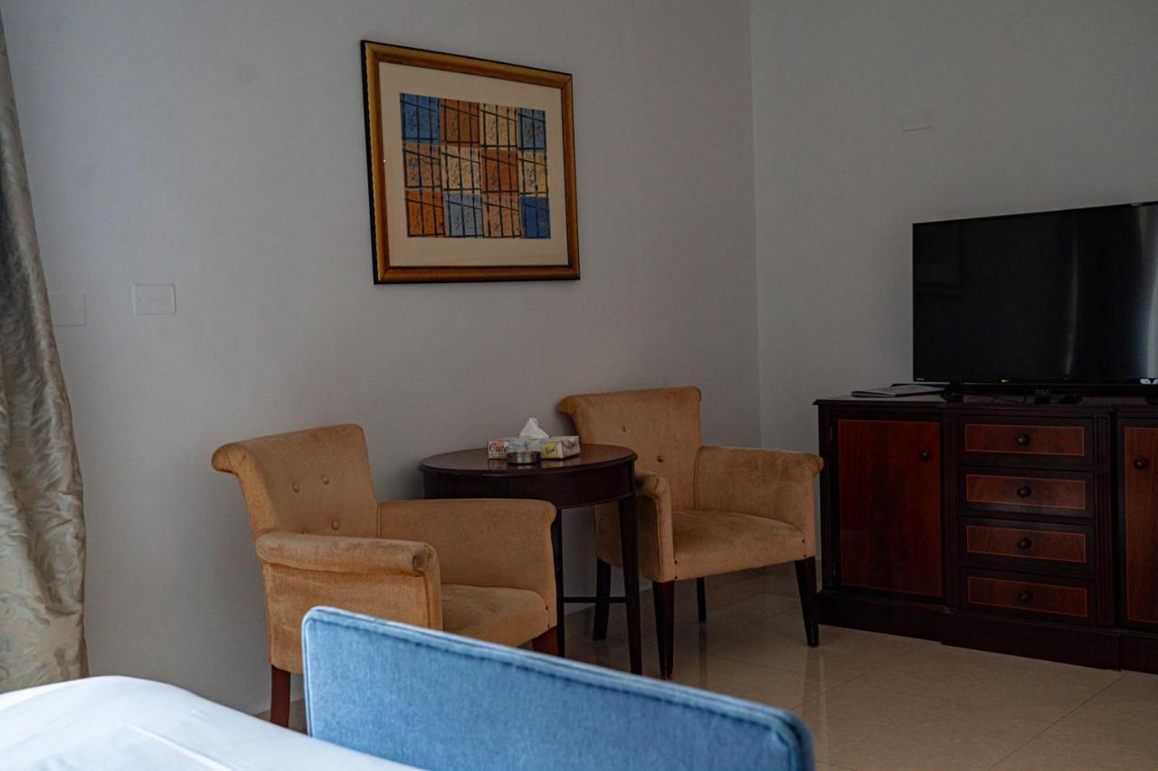 Guest House Hotel Amman By Fhm מראה חיצוני תמונה